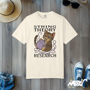 Comfort Colors String Theory Cat Shirt: Funny Physics Tee Ivory