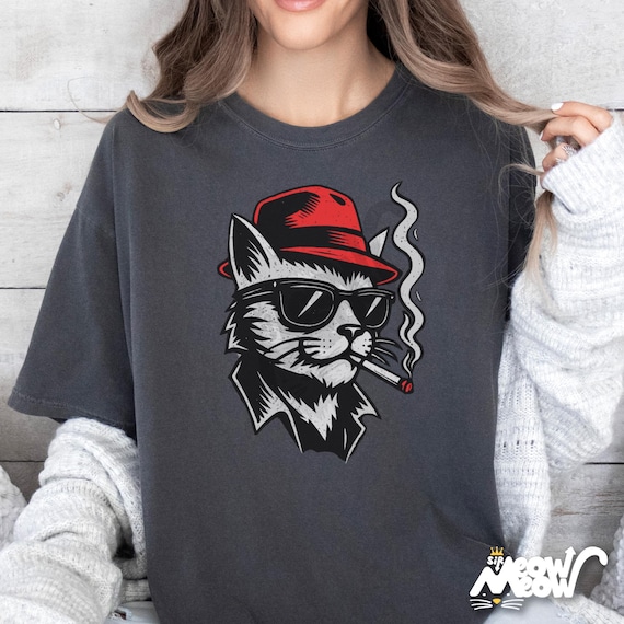 Cool Cat Fedora T-Shirt, Smoking Cat Lover Gift, Comfort Colors Unisex Tee