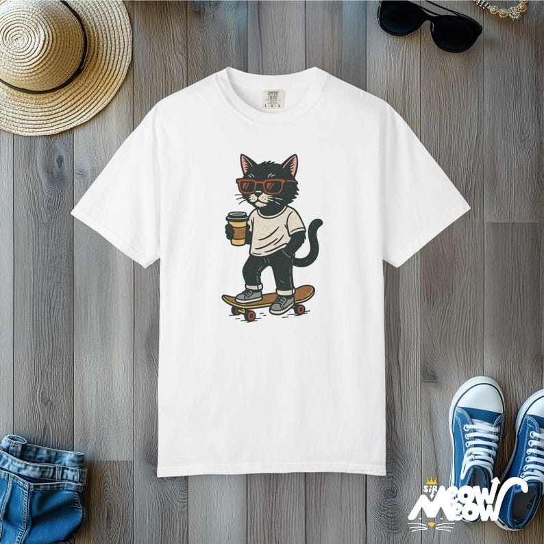 Skateboard Cat T-Shirt: Comfort Colors Streetwear Tee White