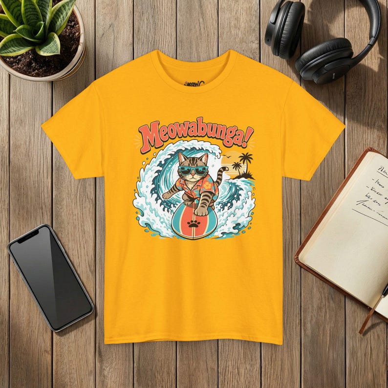 Camiseta Meowabunga Surfing Cat, regalo retro para amantes de los gatos playeros (estampado frontal) imagen 7