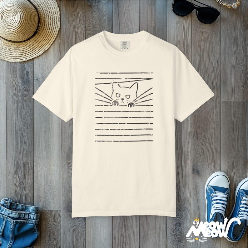 Comfort Colors Cat Blinds T-Shirt: Funny Mischief Tee Ivory
