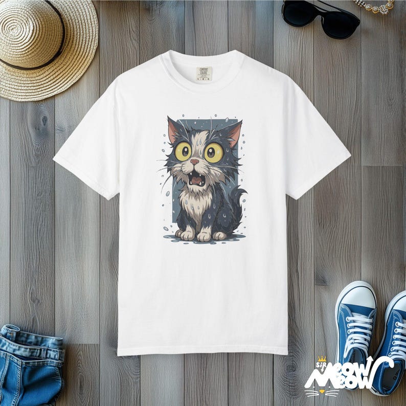 Funny Wet Cat T-Shirt: Wide-Eyed Kitty Graphic Tee White