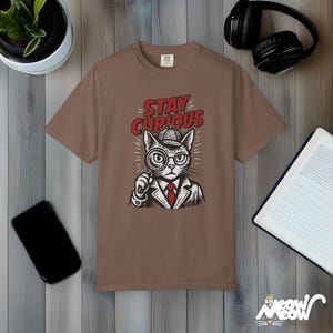 Comfort Colors Detective Cat-tröja: Vintage-grafiktröja Espresso