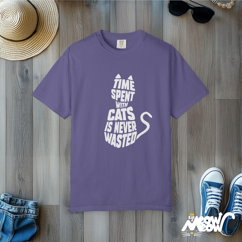 Comfort Colors Cat Lover Shirt: Minimalist Silhouette Tee Grape