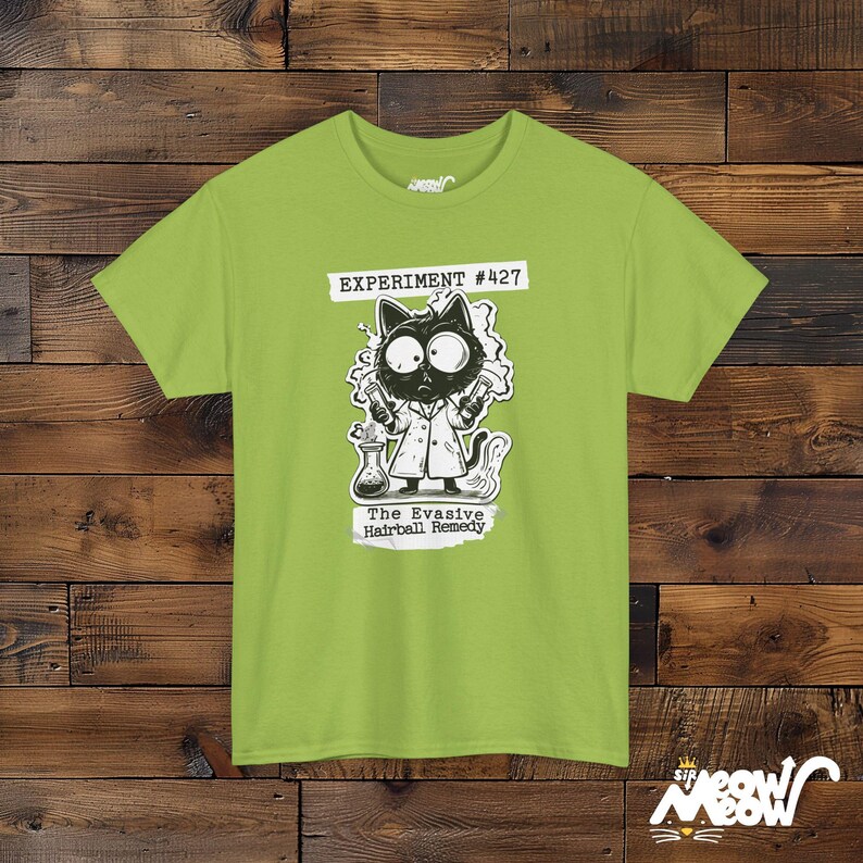 Funny Mad Scientist Cat T-Shirt: Science Humor Gift Kiwi