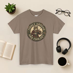 Vintage Fiddle Cat T-Shirt, Funny Violinist Tee Brown Savana