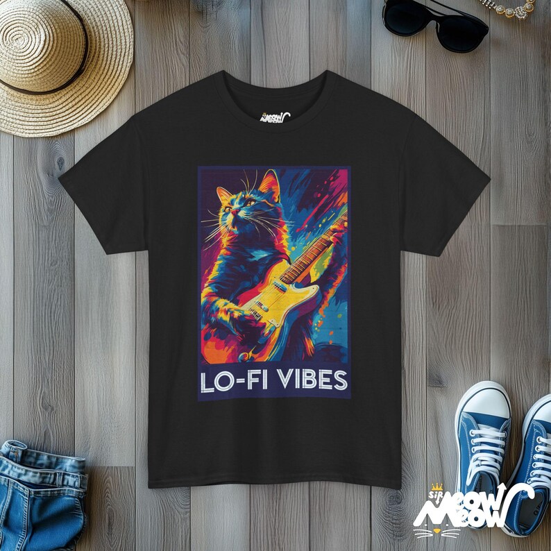Lo-Fi Vibes Cat T-Shirt: Retro Music Graphic Tee Black