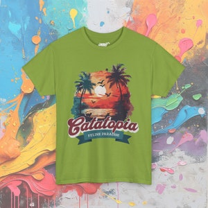 Catatopia T-Shirt, Tropical Cat Paradise Tee, Feline Lover Beach Shirt, Casual Vacation Top Kiwi