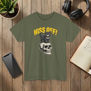 Hiss Off! Funny Cat Skull Graphic Unisex T-Shirt Military Green