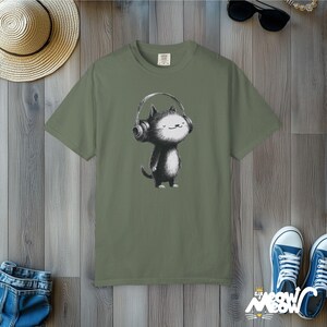 Headphones Cat T-Shirt: Lo-Fi Music Comfort Colors Tee Moss