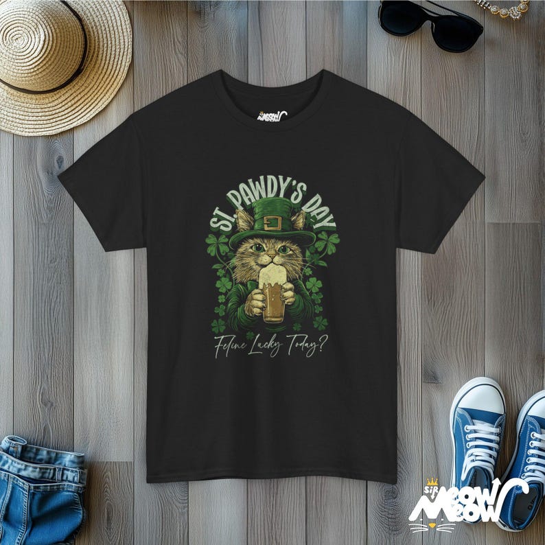 St Pawdy's Day Cat T-Shirt: Feline Lucky Irish Tee Black