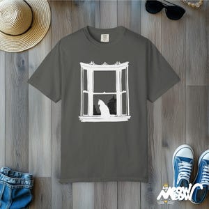 Minimalist Black Cat T-Shirt: Comfort Colors Silhouette Tee Pepper