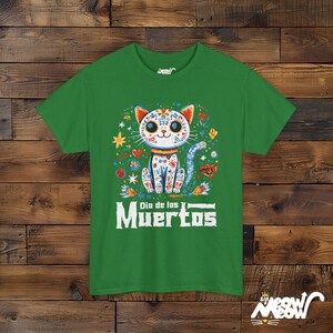 Día de los Muertos Cat T-Shirt, Sugar Skull Cat Design, Mexican Holiday Celebration Tee, Perfect Gift for Día de Muertos Turf Green