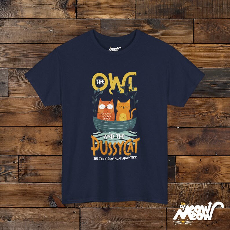 Owl and Pussycat T-Shirt, Story Lover Gift, Unisex Tee Navy