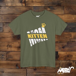 T-shirt pour maman chaton - Empreinte de patte de chat, cadeau pour amoureux des chats Military Green
