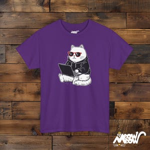 Programmer Cat Unisex T-Shirt: Coding Software Engineer Gift Purple