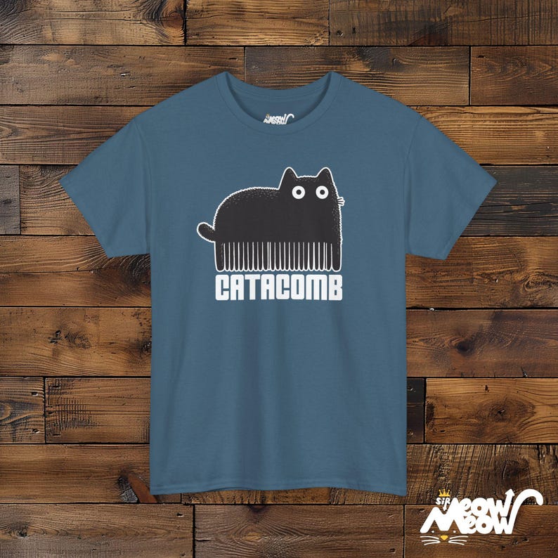 Catacomb Pun Unisex T-Shirt, Funny Hairdresser Cat Tee Indigo Blue