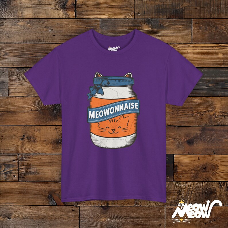 Meowonnaise T-Shirt: Funny Cat Mayonnaise Jar Unisex Tee Purple