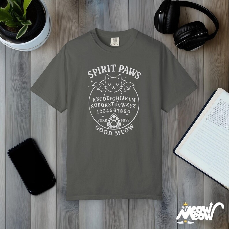 Cat Ouija Board Comfort Colors T-Shirt, Witchy Halloween Tee Pepper