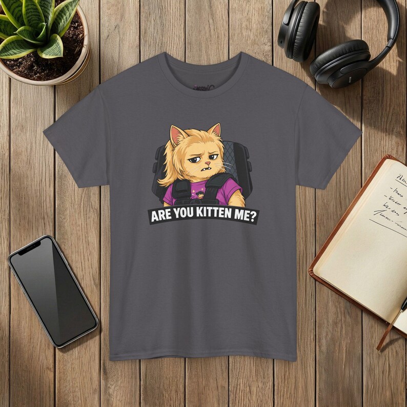 „Are You Kitten Me“-Katzen-T-Shirt, Grumpy Kitten Grafik-T-Shirt Bild 6