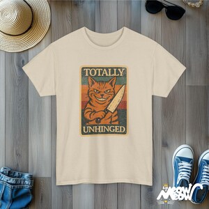 Unhinged Cat Knife T-Shirt: Funny Psycho Cat, Retro Style Sand