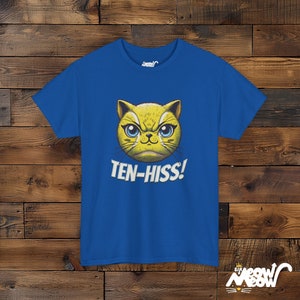 テンヒス！猫グラフィックTシャツ：猫好きへの面白いギフト Royal