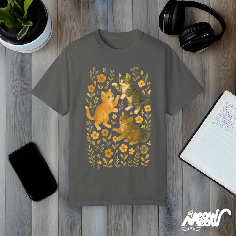 Comfort Colors Kitten T-Shirt: Vintage Floral Cat Tee, Cottagecore Gift Pepper