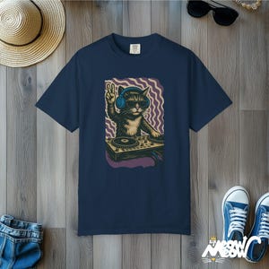 Comfort Colors DJ Cat T-Shirt: Retro Rave Graphic Tee True Navy