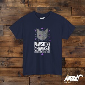 Camiseta de Física de Gatos con Carga Positiva: Diseño Electromagnético Navy