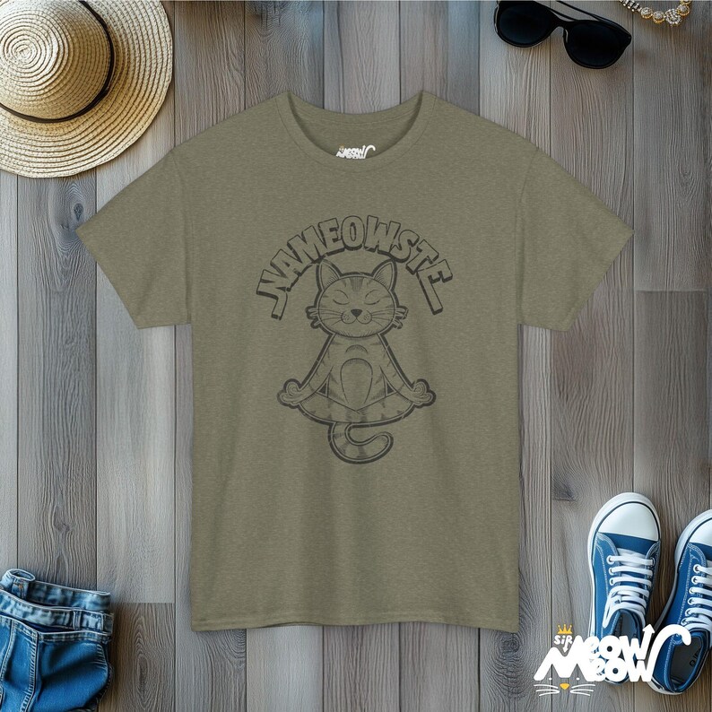 Nameowste Yoga Cat T-shirt : T-shirt zen méditant drôle de chaton Heather Military Green