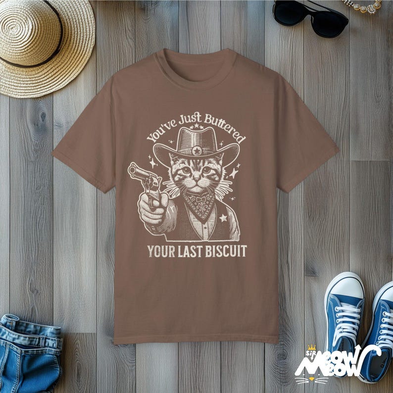 Cowboy Cat T-Shirt: Funny Western Graphic Tee - Comfort Colors Espresso