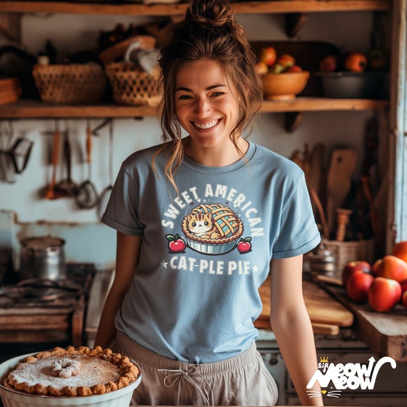 Comfort Colors Apple Pie Cat T-Shirt, Foodie Tee