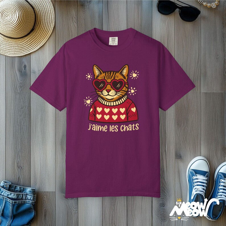 J'aime les Chats T-Shirt: Retro French Cat Lover Comfort Colors Tee Boysenberry