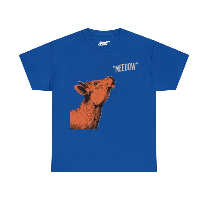 Cow 'Meeow' Parody T-Shirt: Amusing Farm Animal Graphic Tee Royal