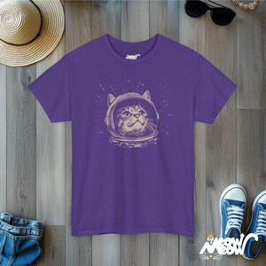 Astronaut Cat T-Shirt: Cosmic Kitty Space Design Lilac