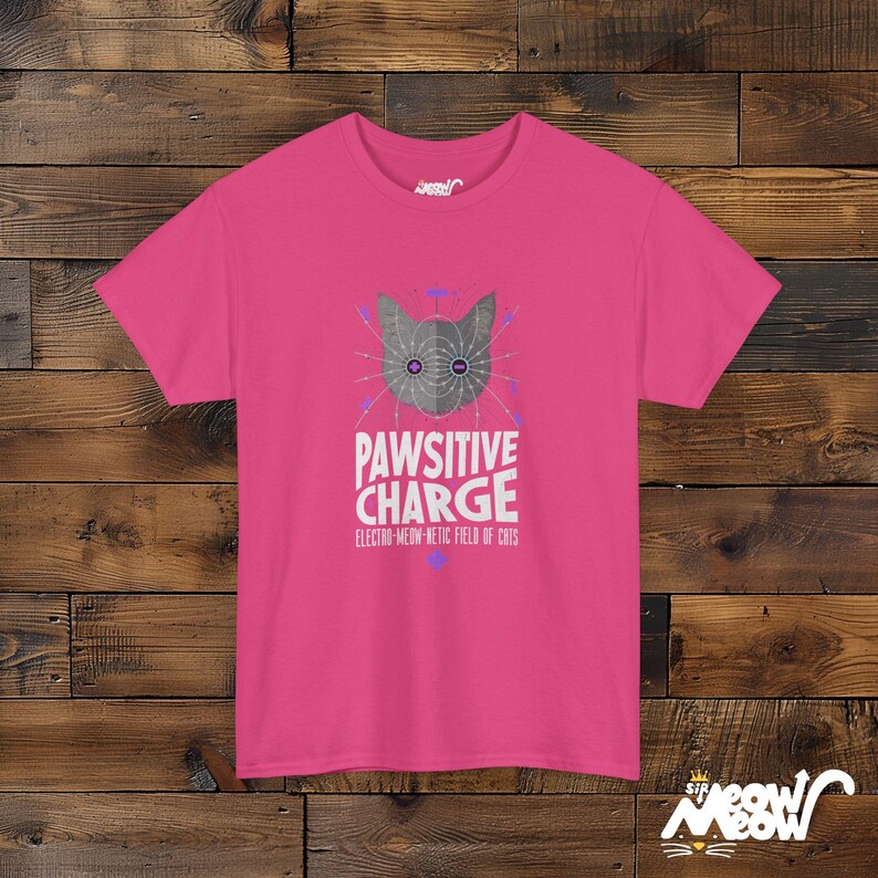 Camiseta de Física de Gatos con Carga Positiva: Diseño Electromagnético Heliconia