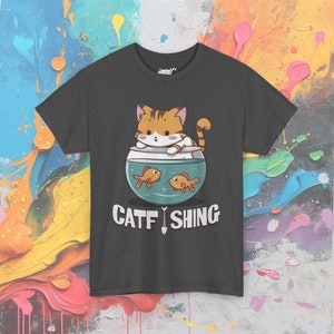Catfishing Pun T-Shirt: Funny Cat & Fish Graphic Tee Dark Heather