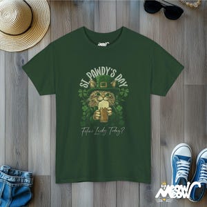 St Pawdy's Day Cat T-Shirt: Feline Lucky Irish Tee Forest Green