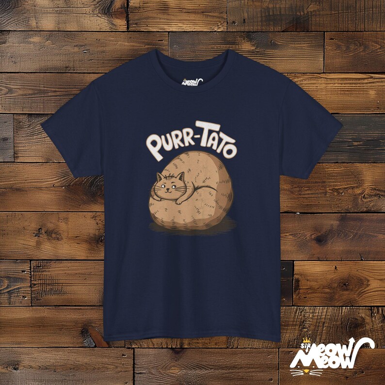 Purr-Tato Cat T-Shirt: Funny Lazy Cat Potato Design Navy