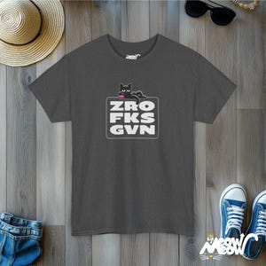 Camiseta ZRO FKS GVN Cat: Camiseta engraçada e atrevida para amantes de gatos Dark Heather