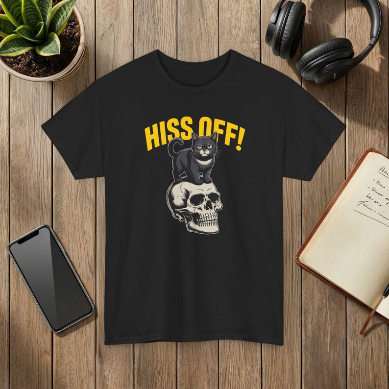 Hiss Off! Funny Cat Skull Graphic Unisex T-Shirt Black