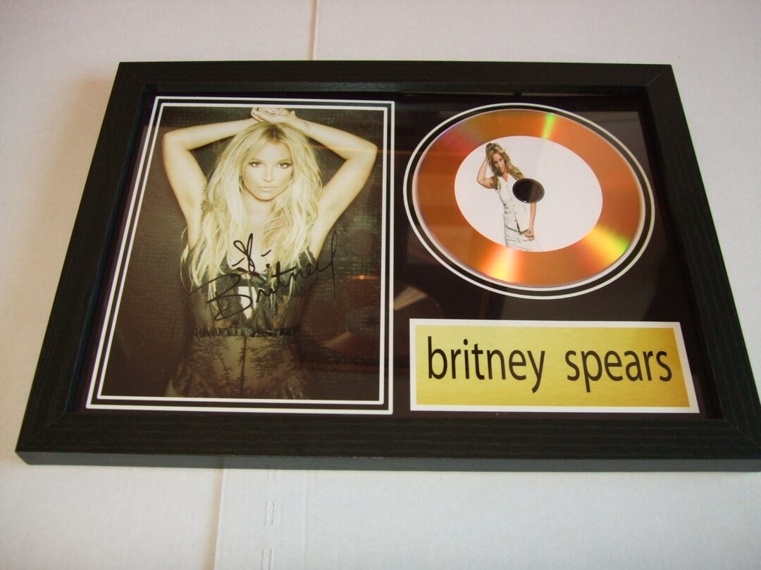Britney Spears 額装フォト ブルトニーのサイン ブリトニーのサイン入りディスプレイ - Etsy 日本