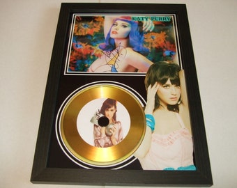 直筆サイン入り写真 ケイティ・ペリー 歌手/フレーム別/SA鑑定済 ケイティ・ペリーのサイン入りマウント - Etsy 日本