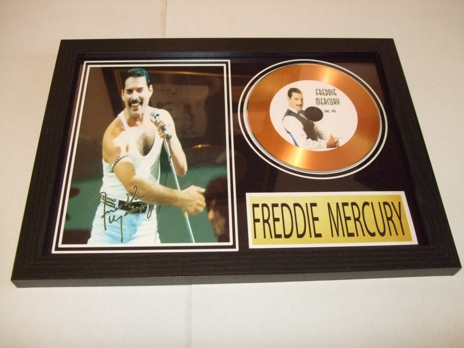 QUEEN - FREDDIE MERCURY SIGNED ORIGINAL A4 PHOTO PRINT MEMORABILIA - Foto 7