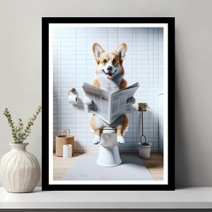 Puede incluir: Un perro corgi sentado en un inodoro blanco en un baño, leyendo un periódico. El perro sonríe y tiene una pared de azulejos blancos detrás.