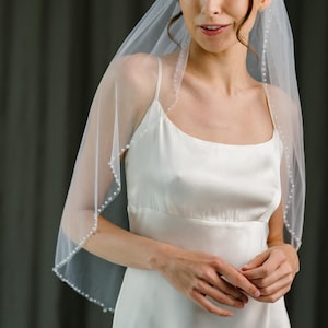 Ivory bridal veil, Beaded edge veil, Fingertip wedding veil, Chapel crystal veil, Bridal white veil