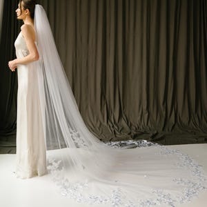 Cathedral lace veil, Bridal lace veil, Lace edge veil, Lace wedding veil, Long veil, Cathedral veil, Soft tulle veil, Wedding veil