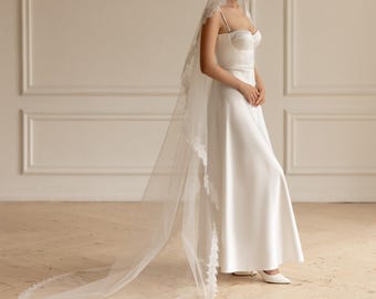 Mantilla Lace Wedding Veil, Scalloped Edge, Soft Tulle