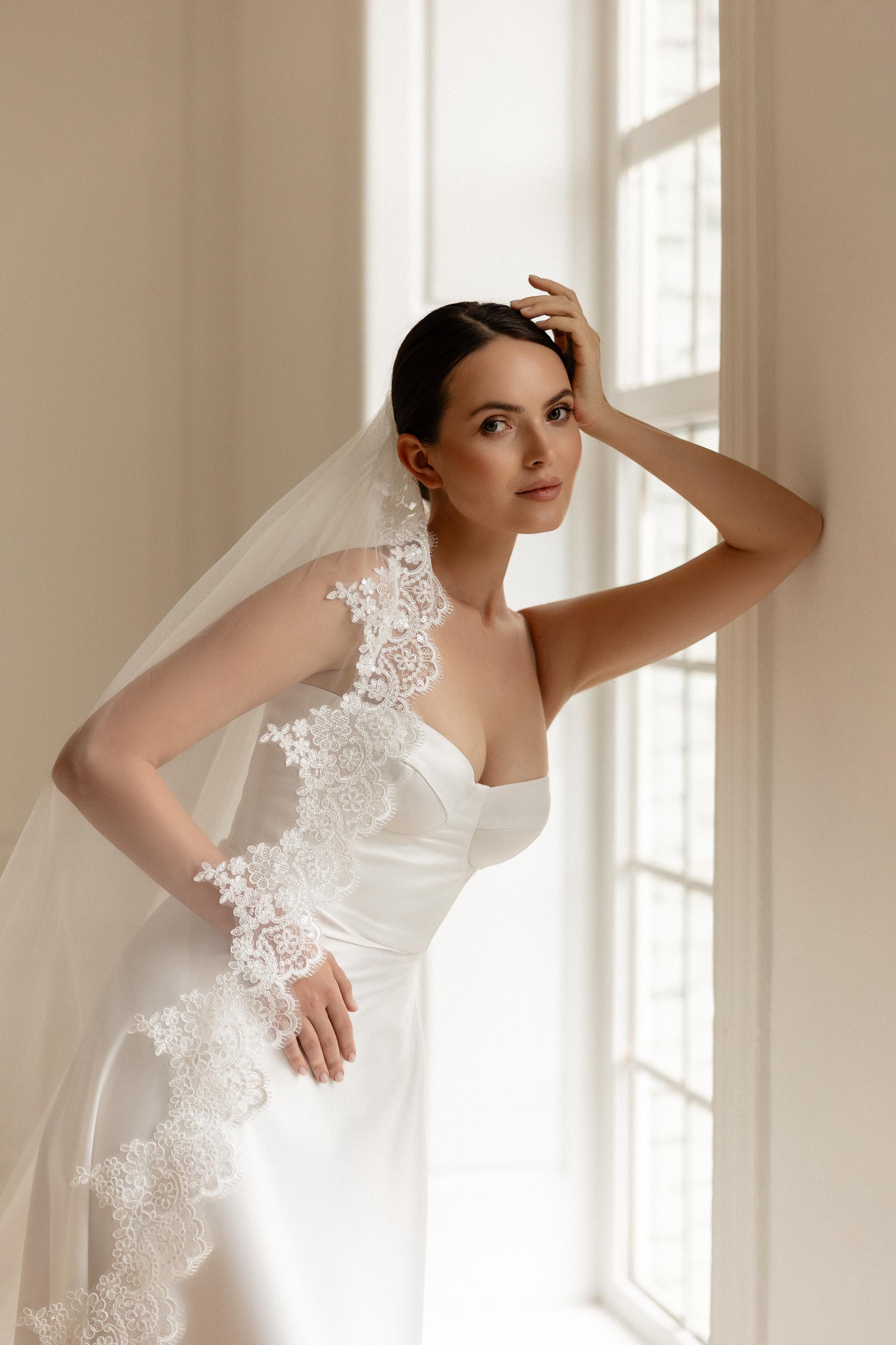 Sparkly Lace Trim Cathedral Wedding Veil – Bridal Tulle With 