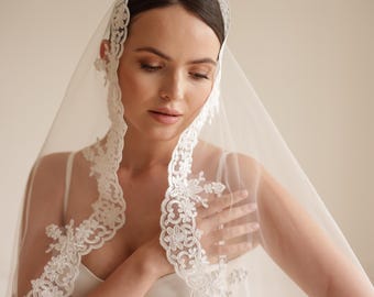 Velo de novia con mantilla de encaje – Velo de novia bordado en color marfil